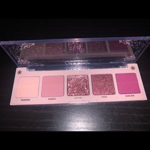 *NEW* COLOURPOP “Amor” Palette